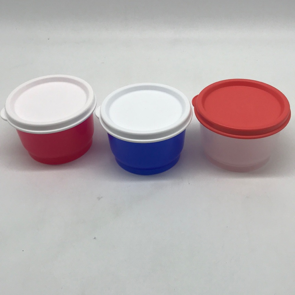 Tupperware Snack Cup  Lunch  Set of 3